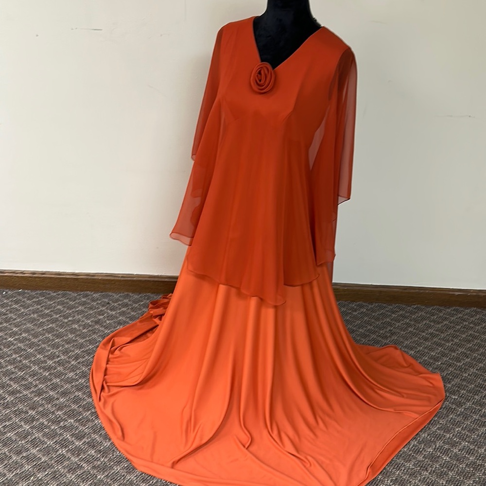Beautiful pumpkin/Fall colored vintage maxi dress. Handmade.
